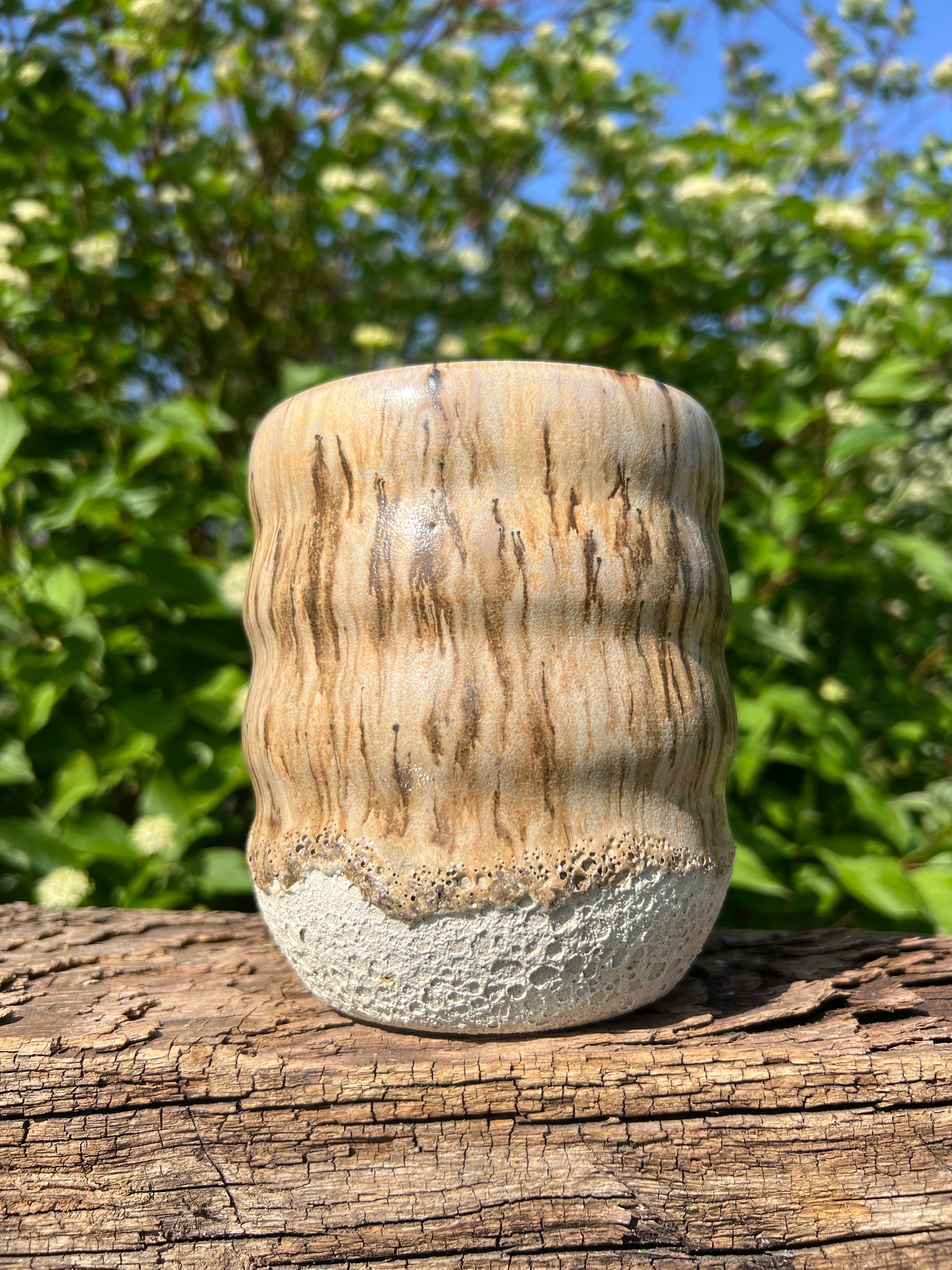 Måne bølgevase - H 13,5 • Ø 10,5 cm.
