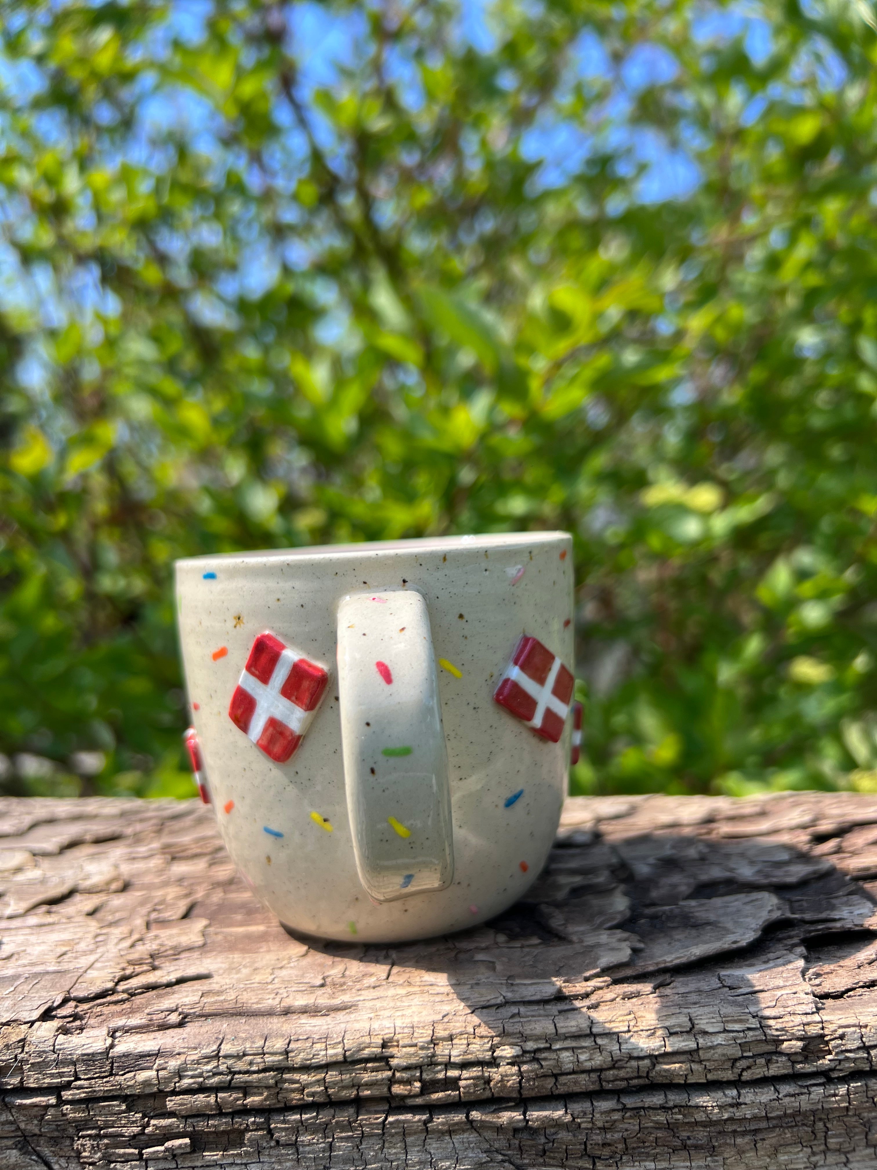 Fødselsdagskop m. hank - 275 ml.