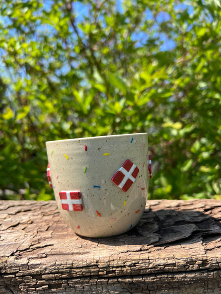 Fødselsdagskop m. hank - 275 ml.