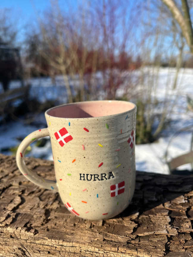 “Hurra” kop m. hank - 385 ml.
