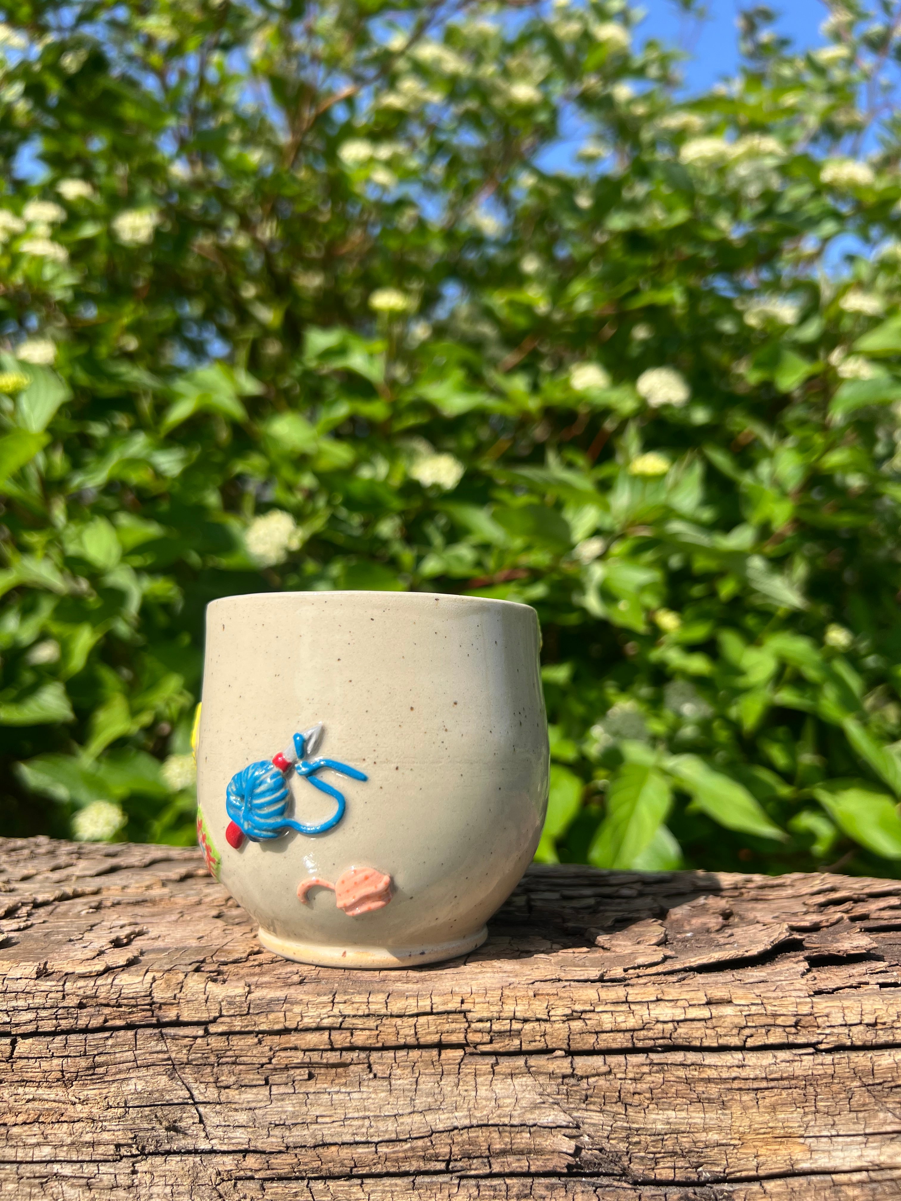 “Hækle-sysler” kop m. hank - 290 ml.