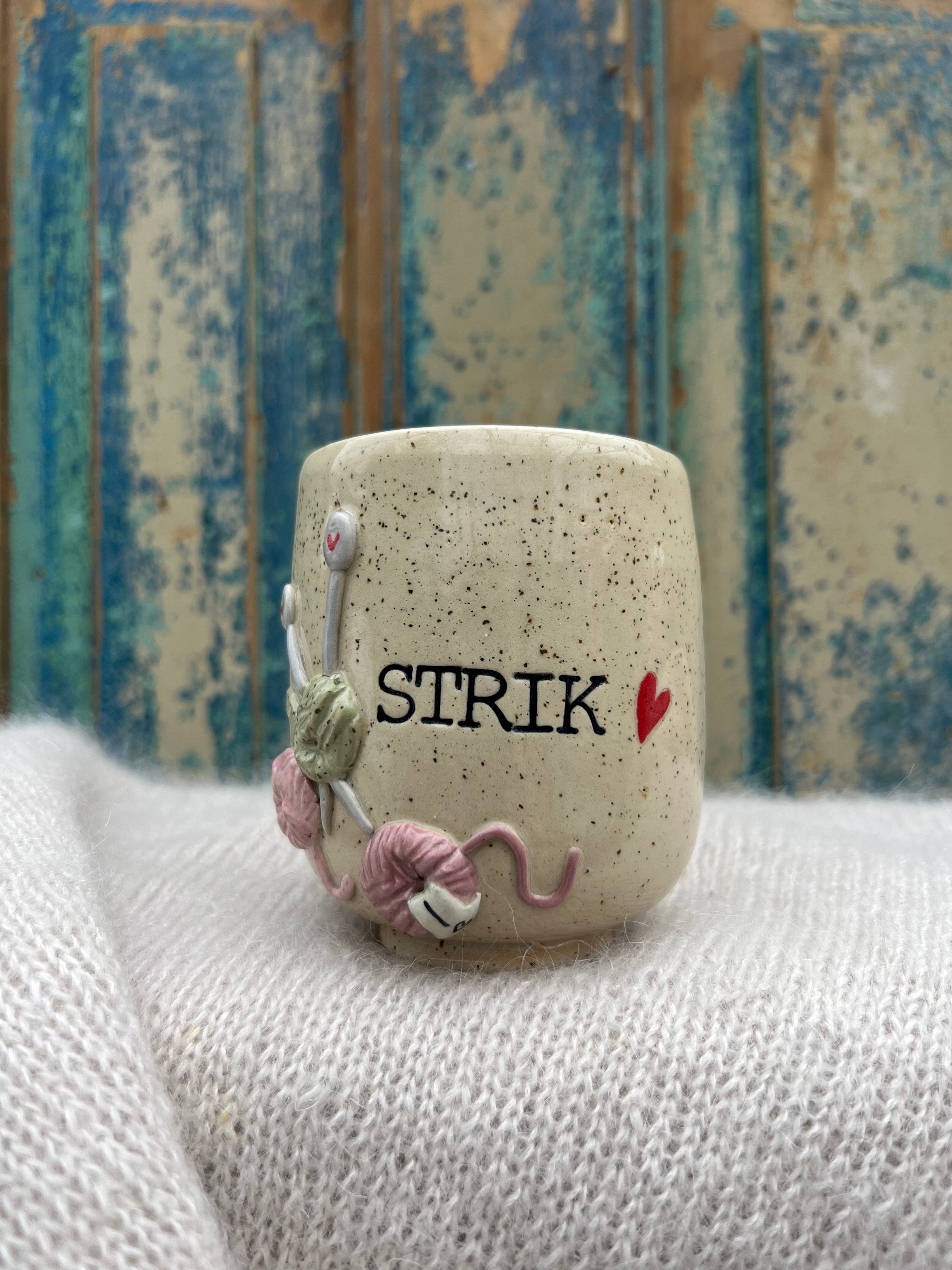 “Strik” kop u. hank - 350 ml.