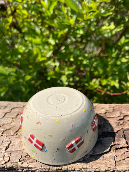 Fødselsdagskål - H 6 • Ø 12,5 cm.