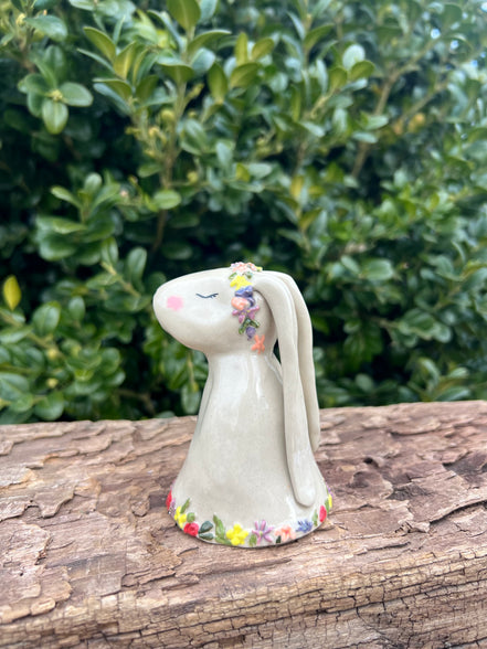 Påskehare - H. 9 cm.