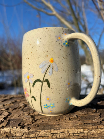 Stort Thekrus med håndmalede blomster - 525 ml.