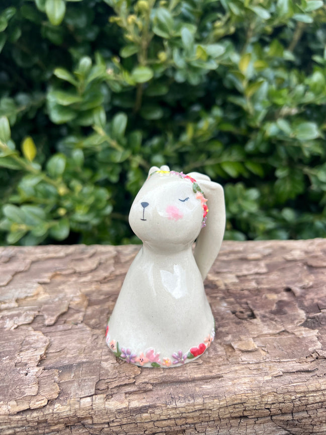Påskehare- H. 8 cm.