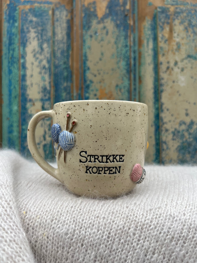 “Strikke koppen” m. hank - 375 ml.