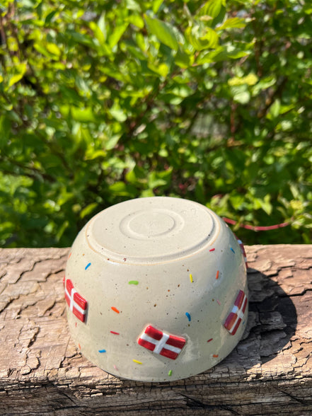 Fødselsdagskål - H 7,5 • Ø 13 cm.