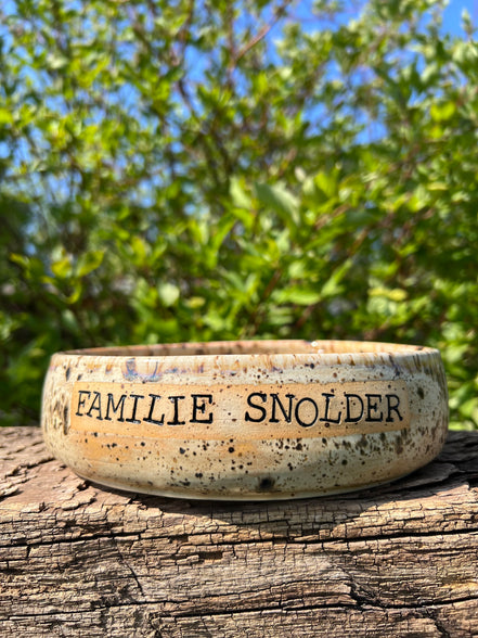“Familie snolder” - Ø 19,5 • H 5 cm.