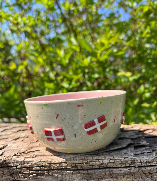 Fødselsdagskål - H 6 • Ø 12,5 cm.