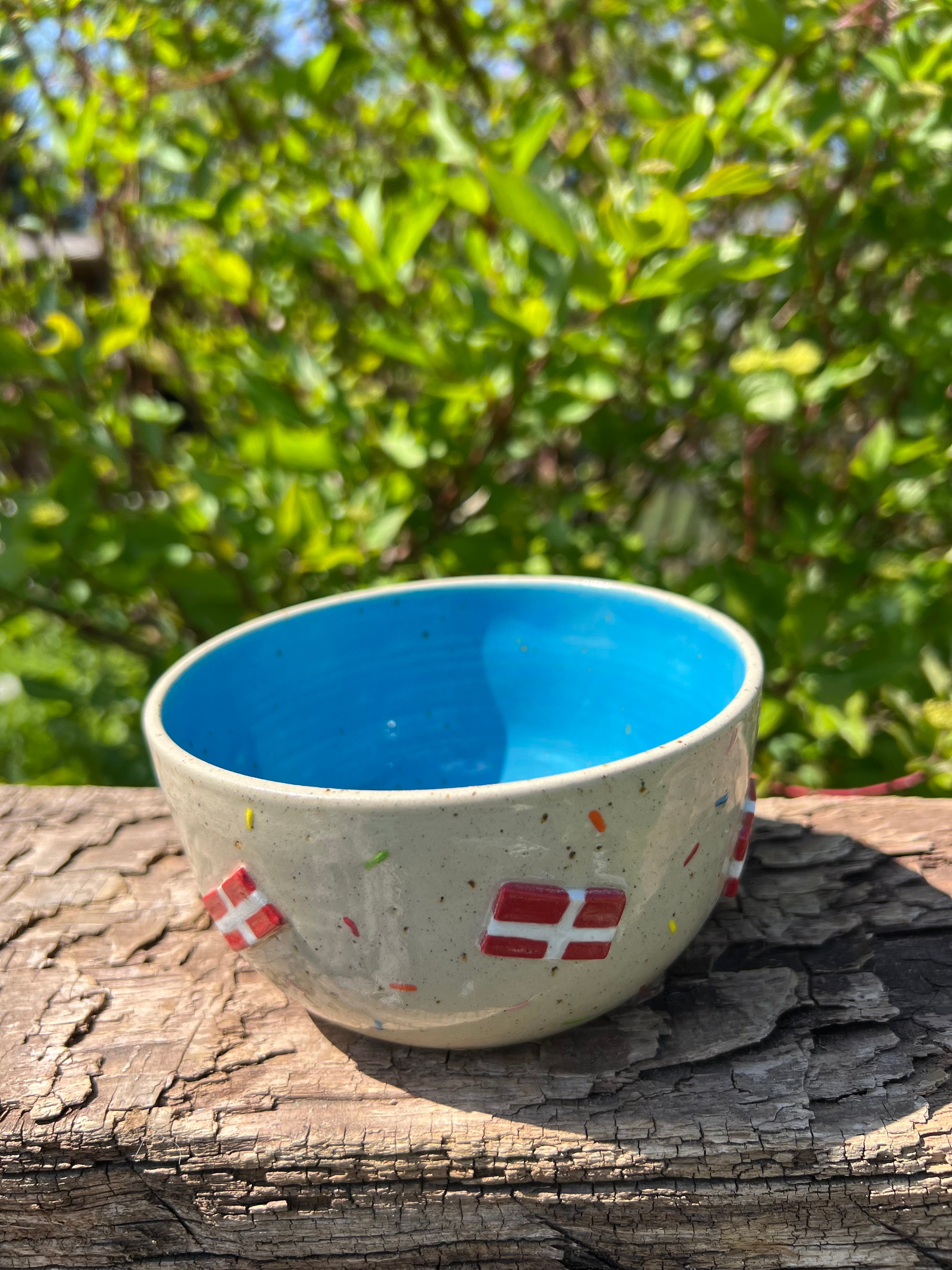 Fødselsdagskål - H 7,5 • Ø 13 cm.