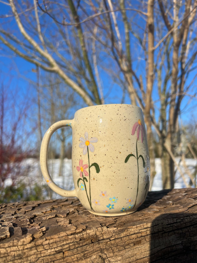Stort Thekrus med håndmalede blomster - 525 ml.