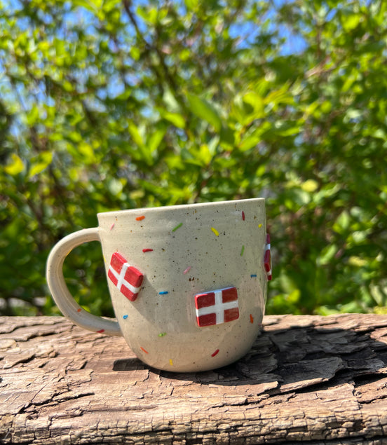 Fødselsdagskop m. hank - 275 ml.