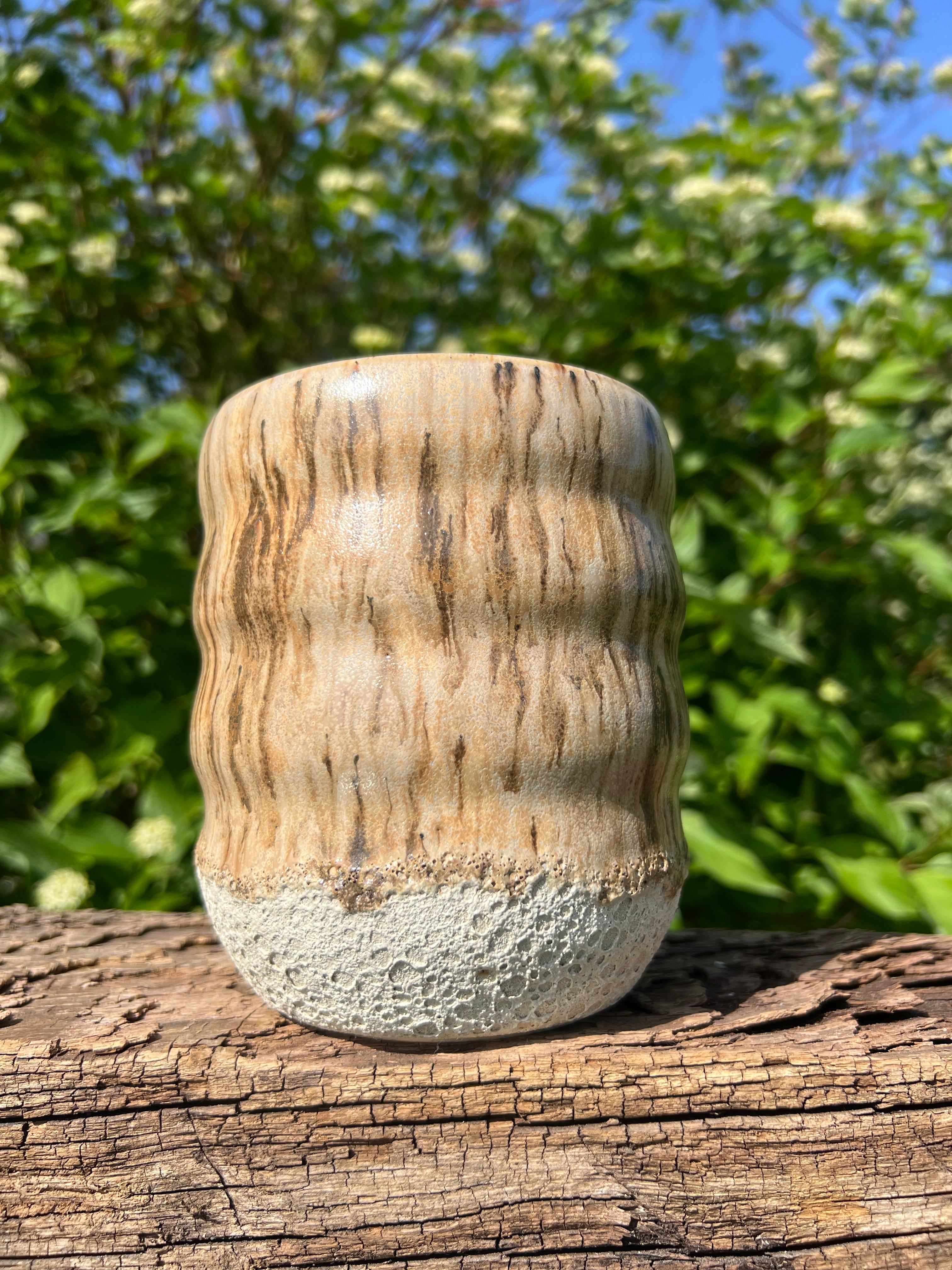 Måne bølgevase - H 13,5 • Ø 10,5 cm.