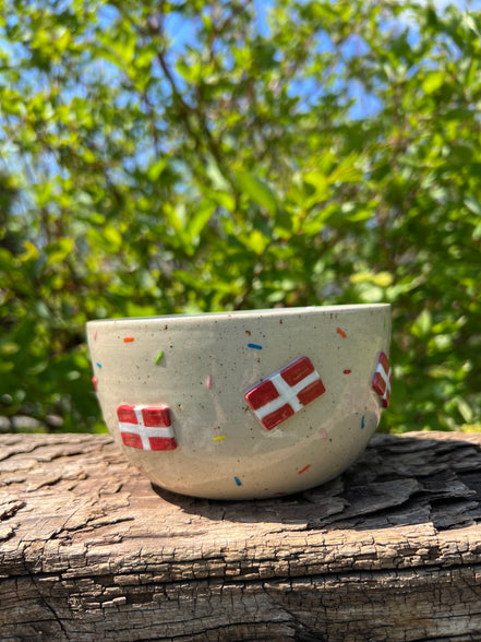 Fødselsdagskål - H 7,5 • Ø 13 cm.