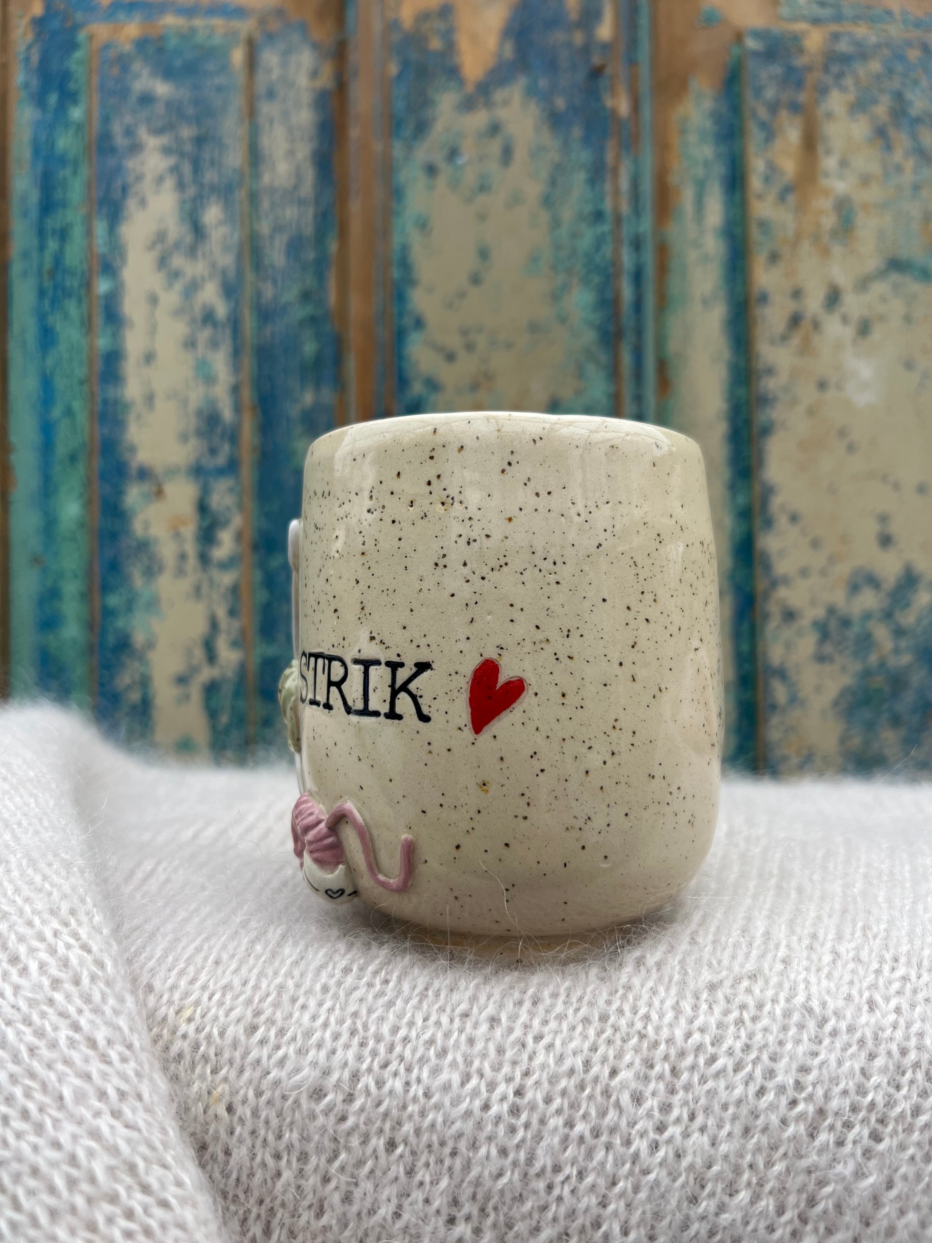 “Strik” kop u. hank - 350 ml.