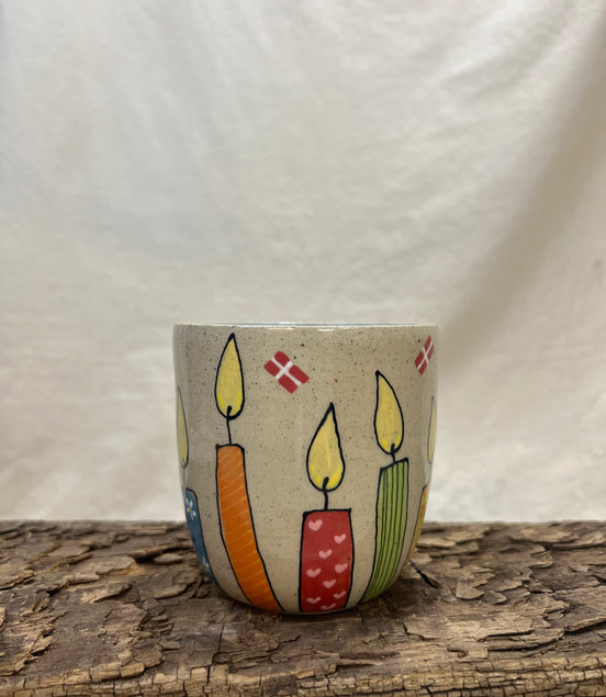 Fødselsdagskop u. hank - 400 ml.