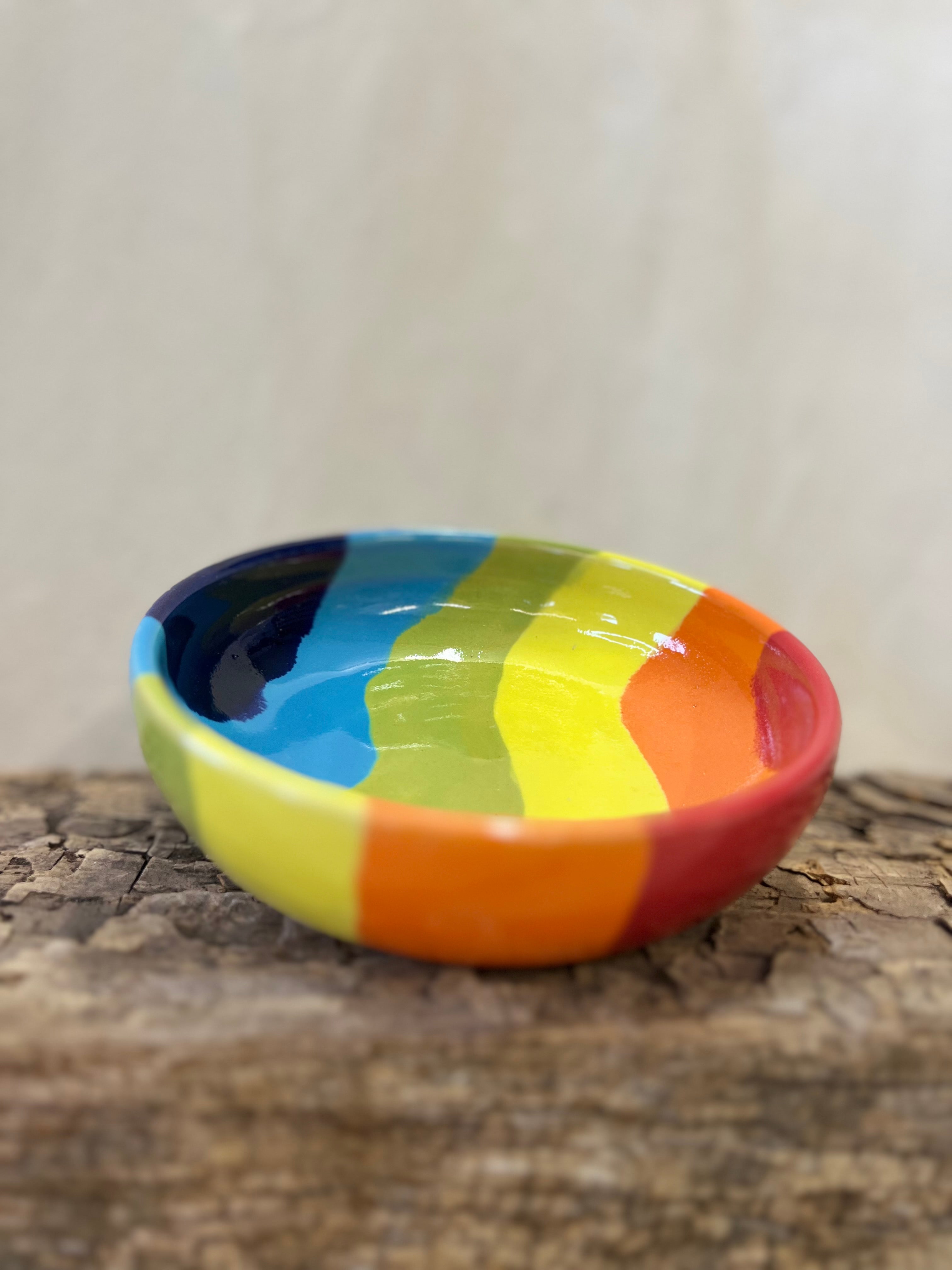 Regnbue skål - Ø 14 cm.