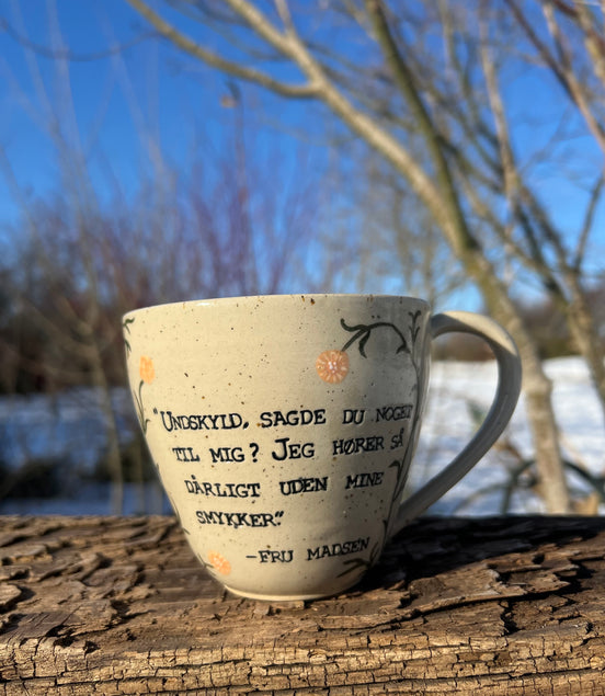 Badehotellet kop m. hank - 385 ml.