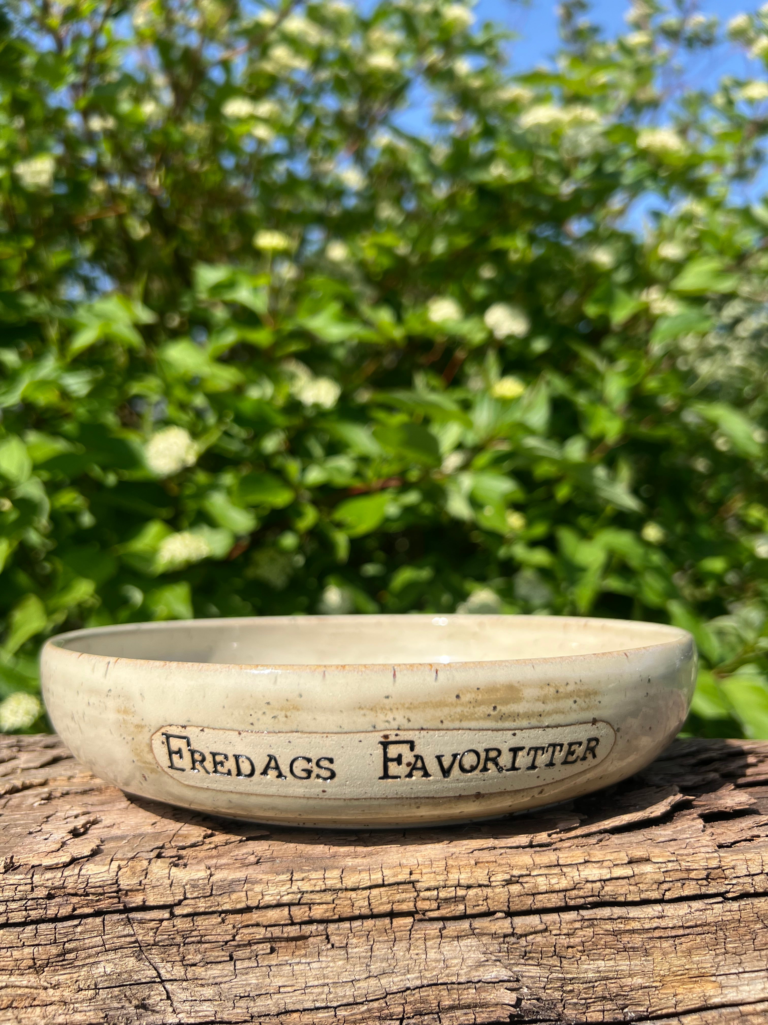 “Fredags Favoritter” skål - H 4,5 • Ø 20 cm.