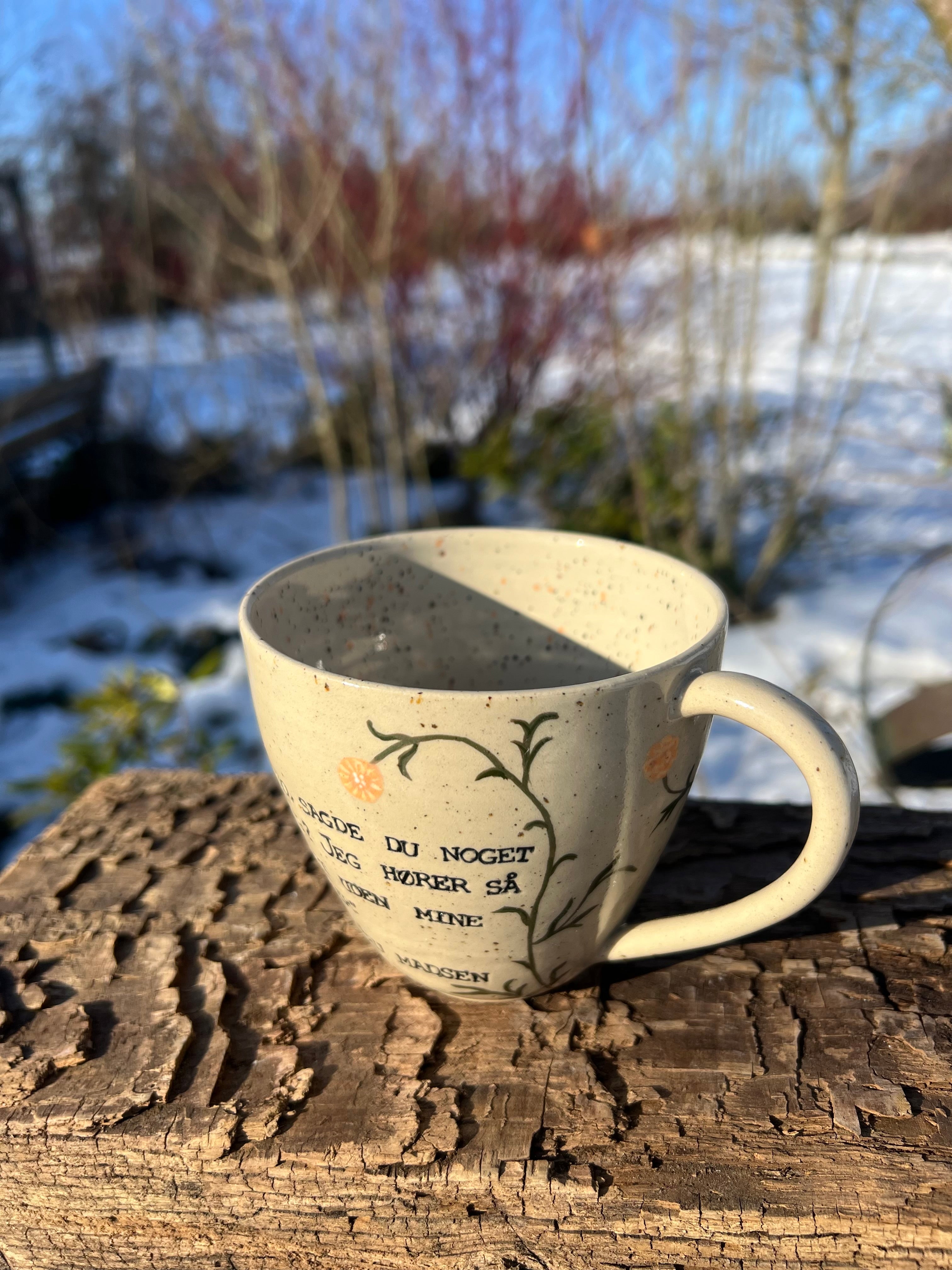 Badehotellet kop m. hank - 385 ml.