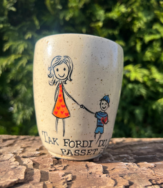 Håndmalede “tak” kop u. hank - 300 ml.